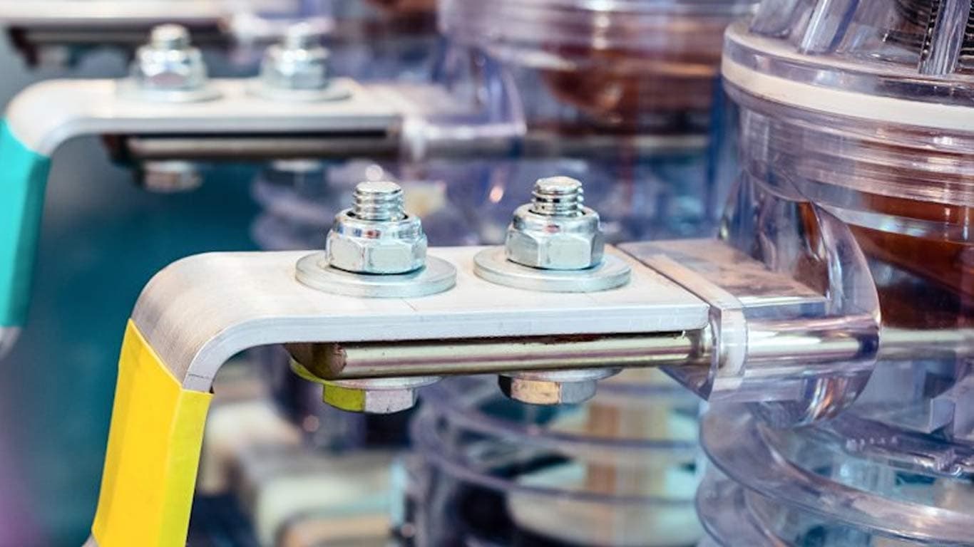Laser cleaning EV battery busbar surfaces and aluminum electrical connections